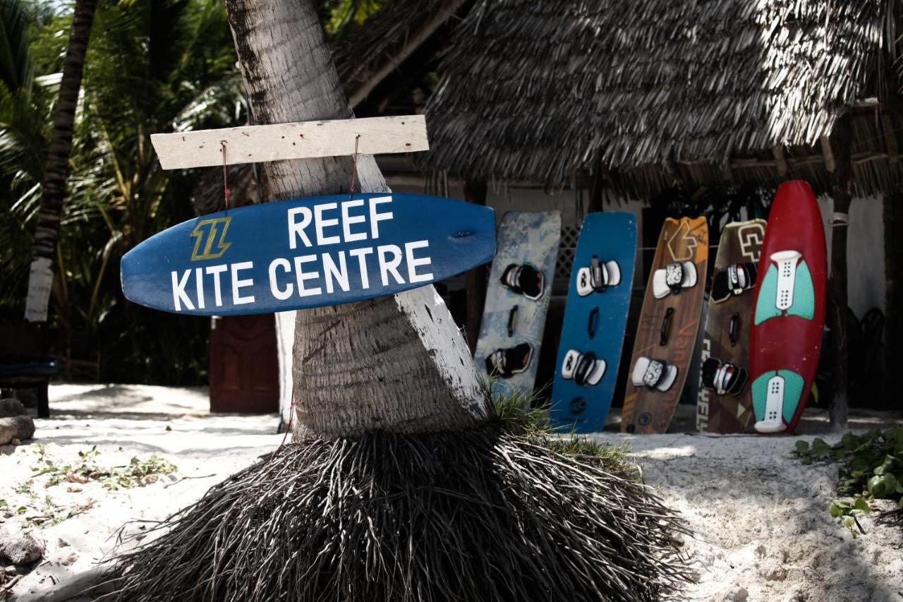 Coconut Village Beach Resort Diani Beach Bagian luar foto