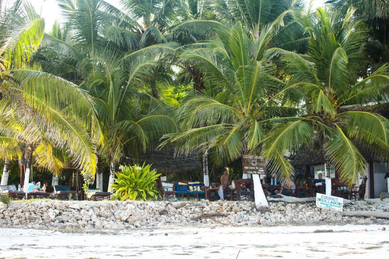 Coconut Village Beach Resort Diani Beach Bagian luar foto