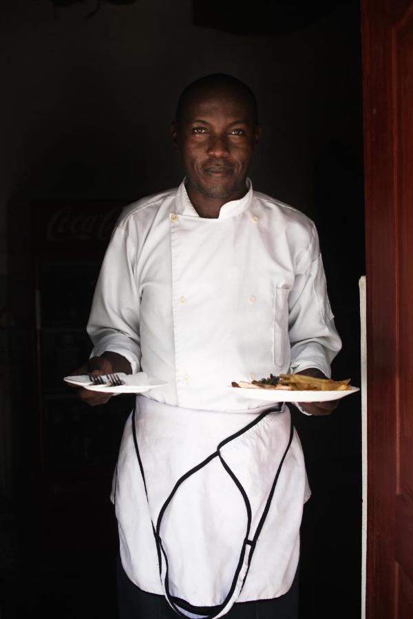 Coconut Village Beach Resort Diani Beach Bagian luar foto