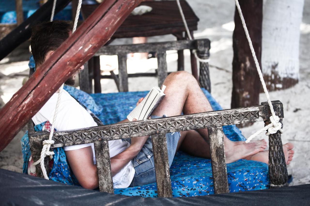 Coconut Village Beach Resort Diani Beach Bagian luar foto