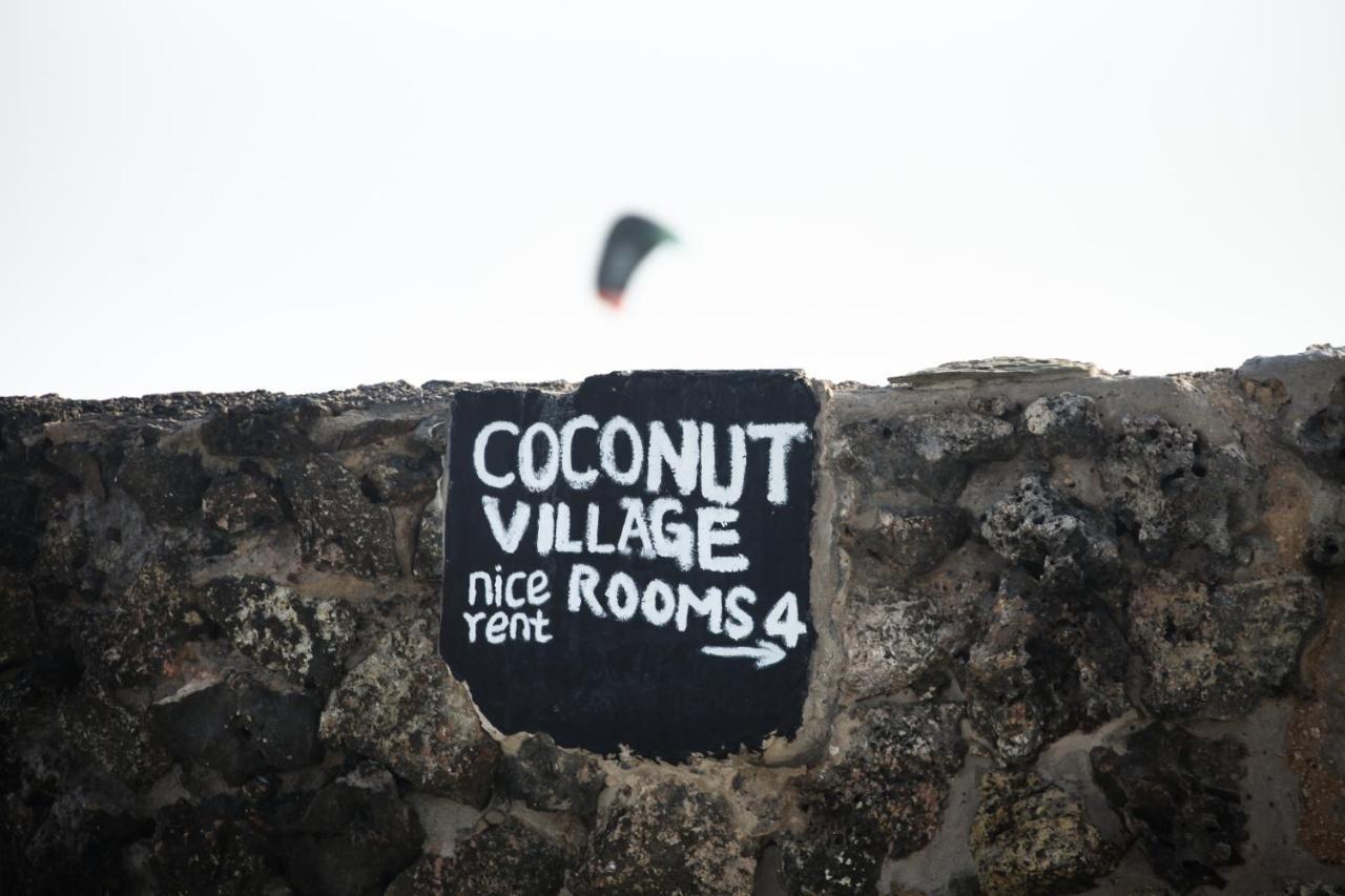 Coconut Village Beach Resort Diani Beach Bagian luar foto